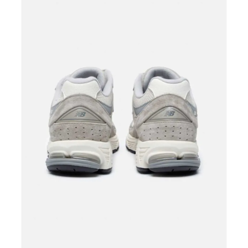 Adults 2002R Trainers-New Balance New