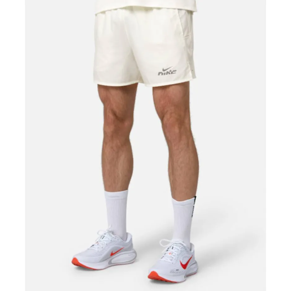 Mens 5 Inch Challenger Flash Woven Short-Nike Discount