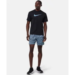 Mens Totality Knit Printed Short-Nike Clearance