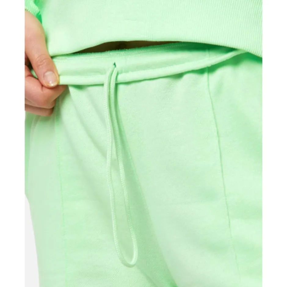 Womens Chill 2 Inch Shorts-Nike Fashion