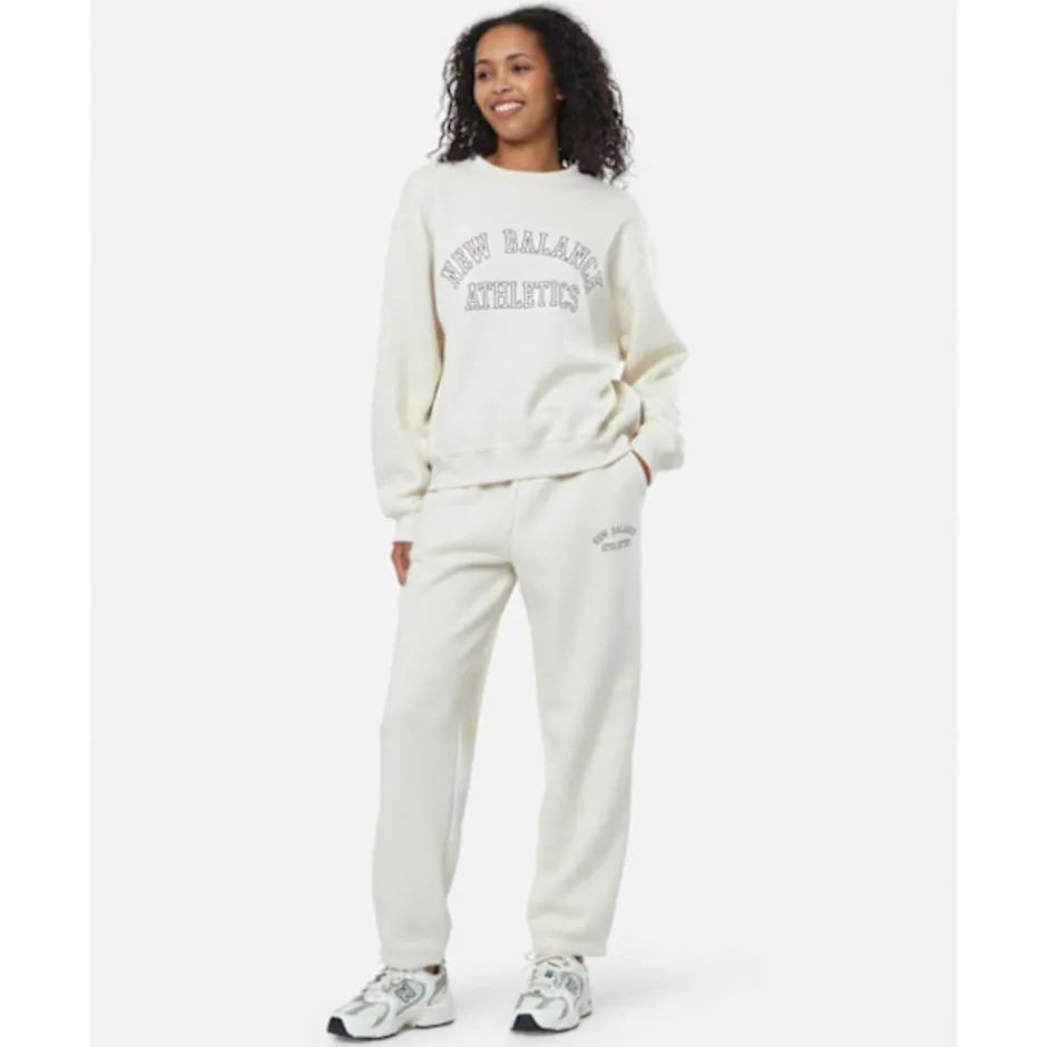 Womens Fleece Graphic Joggers-New Balance Sale
