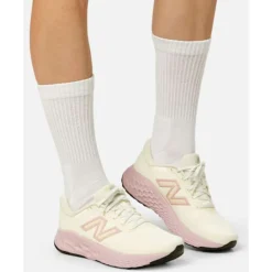 Womens Fresh Foam Evoz V4-New Balance Fashion