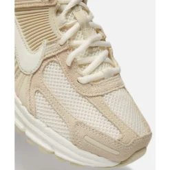 Womens Zoom Vomero 5-Nike Fashion