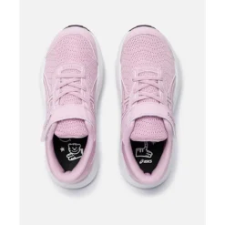 Younger Kids Contend 9-Asics Best